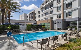 Courtyard Long Beach Airport Ξενοδοχείο Exterior photo