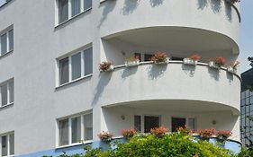 Hotel Set Μπρατισλάβα Exterior photo