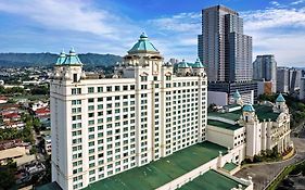 Waterfront Cebu City Hotel & Casino Exterior photo