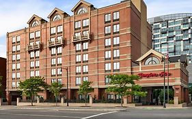 Hampton Inn By Hilton Boston/Κέιμπριτζ Exterior photo