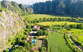 Trang An Lotus Lake Homestay Νιν Μπιν Exterior photo