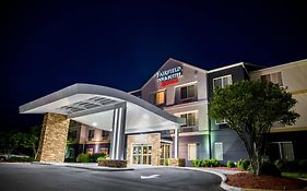 Fairfield Inn & Suites Φρέντερικσμπεργκ Exterior photo