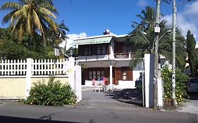 Auberge Etiennette Διαμέρισμα Trou d'Eau Douce Exterior photo