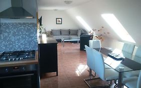 Solid Apartmans Διαμέρισμα Βουδαπέστη Room photo