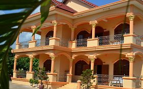 Kampot Manor Ξενοδοχείο Exterior photo