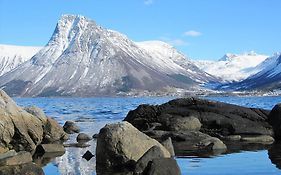 Skomakergarden Βίλα Ulsteinvik Exterior photo