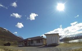 Lyngen Fjordcamp Βίλα Nord-Lenangen Exterior photo