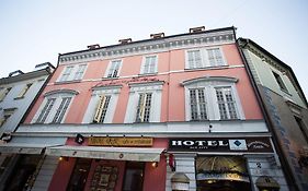 Old City Hotel Μπρατισλάβα Exterior photo