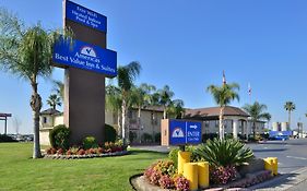 Americas Best Value Inn & Suites Madera Exterior photo