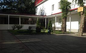 Fiveseasons Hostel Αλμάτι Exterior photo