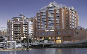 Coast Victoria Hotel & Marina By Apa Exterior photo