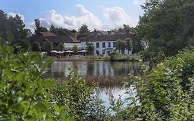 Frensham Pond Country House Hotel & Spa Farnham  Exterior photo