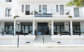 Hotel Beaurivage Σενιγκάλια Exterior photo