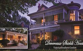 Devereaux Shields House Bed and Breakfast Natchez Exterior photo