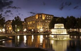 Hotel Nassauer Hof Βιζμπάντεν Exterior photo