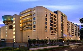 Savoy Suites Manesar Γκουργκάον Exterior photo