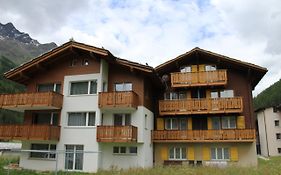 Haus Weideli, Dammstrasse 7 Βίλα Saas-Grund Exterior photo