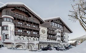 Das Kaltschmid - Familotel Tirol Ζέεφελντ Exterior photo