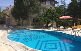 Kose Pension Bed and Breakfast Γκόρεμε Exterior photo