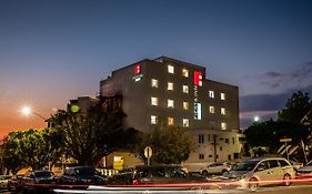 Fiesta Inn Loft Irapuato Exterior photo