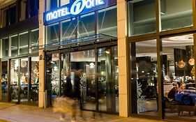 Motel One Muenchen Sendlinger Tor Exterior photo