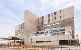 Costa Del Sol Wyndham Lima Airport Ξενοδοχείο Exterior photo