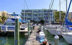 Chart House Suites And Marina Clearwater Beach Exterior photo