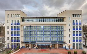 Centro Park Hotel Berlin-Neukoelln Exterior photo