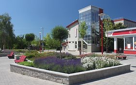 Hotel Dominika Μπρατισλάβα Exterior photo