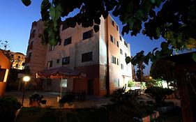 Barakat Hotel Apartments Αμμάν Exterior photo