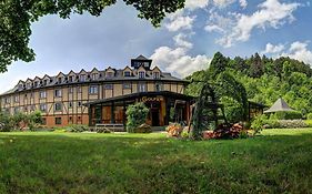 Hotel Golfer Kremnica Exterior photo