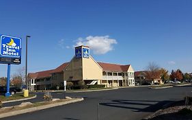 Travel Inn Motel Χάρτφορντ Exterior photo