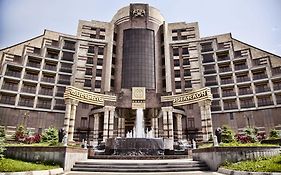 Multi Grand Pharaon Hotel Ptghni Exterior photo