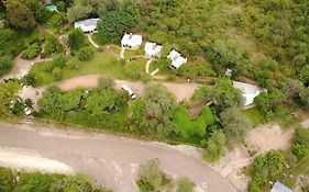 Tambuti Lodge Rundu Exterior photo