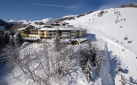 Hotel Residenz Hochalm - Ski In - Ski Out Σάαλμπαχ-Χίντεργκλεμ Exterior photo