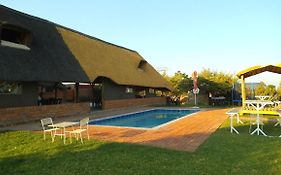 Pondoki Rest Camp Βίλα Grootfontein Exterior photo