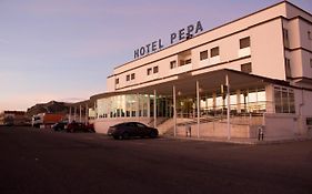 Hotel Pepa Villafranca de Ebro Exterior photo