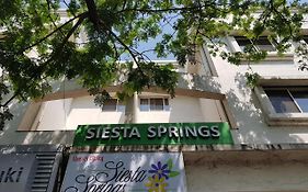 Hotel Siesta Springs Πούνε Exterior photo