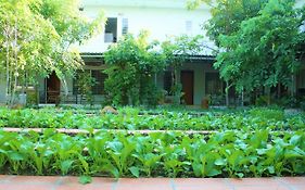 My Parents Guesthouse Kampot Exterior photo