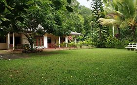 Alfred Colonial Bungalow & Spice Garden Βίλα Kobbekaduwa Exterior photo