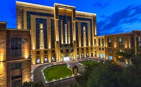 Ani Grand Hotel Γιερεβάν Exterior photo