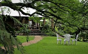 Reilly'S Rock Hilltop Lodge Lobamba Exterior photo