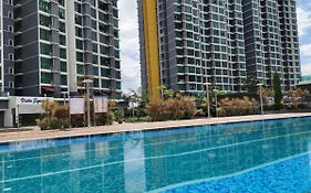 Vista Alam Studio Units - Pool, Food Court Διαμέρισμα Σαχ Αλάμ Exterior photo