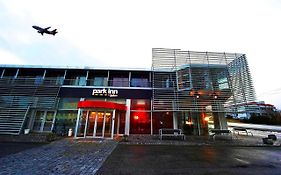 Park Inn By Radisson Haugesund Airport Avaldsnes Exterior photo