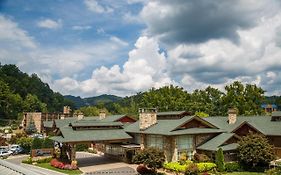 Greystone Lodge On The River Gatlinburg Exterior photo