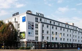 Tryp By Wyndham Bremen Airport Ξενοδοχείο Exterior photo