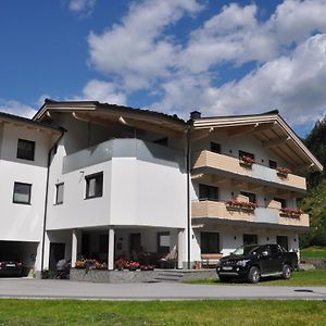 Gaestehaus Holaus Ξενοδοχείο Mayrhofen Exterior photo