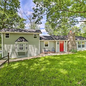 Our Lakeside Retreat With Deck On Lake Herrington! Βίλα Bushtown Exterior photo