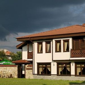 Vezrozhdenski Complex Chardake Sopot Ξενοδοχείο Exterior photo