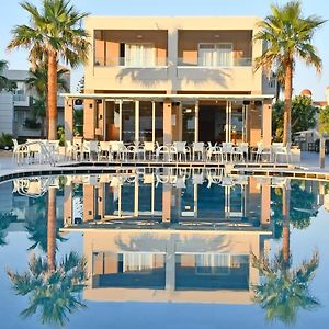 Castro Beach Hotel Μάλεμε Exterior photo